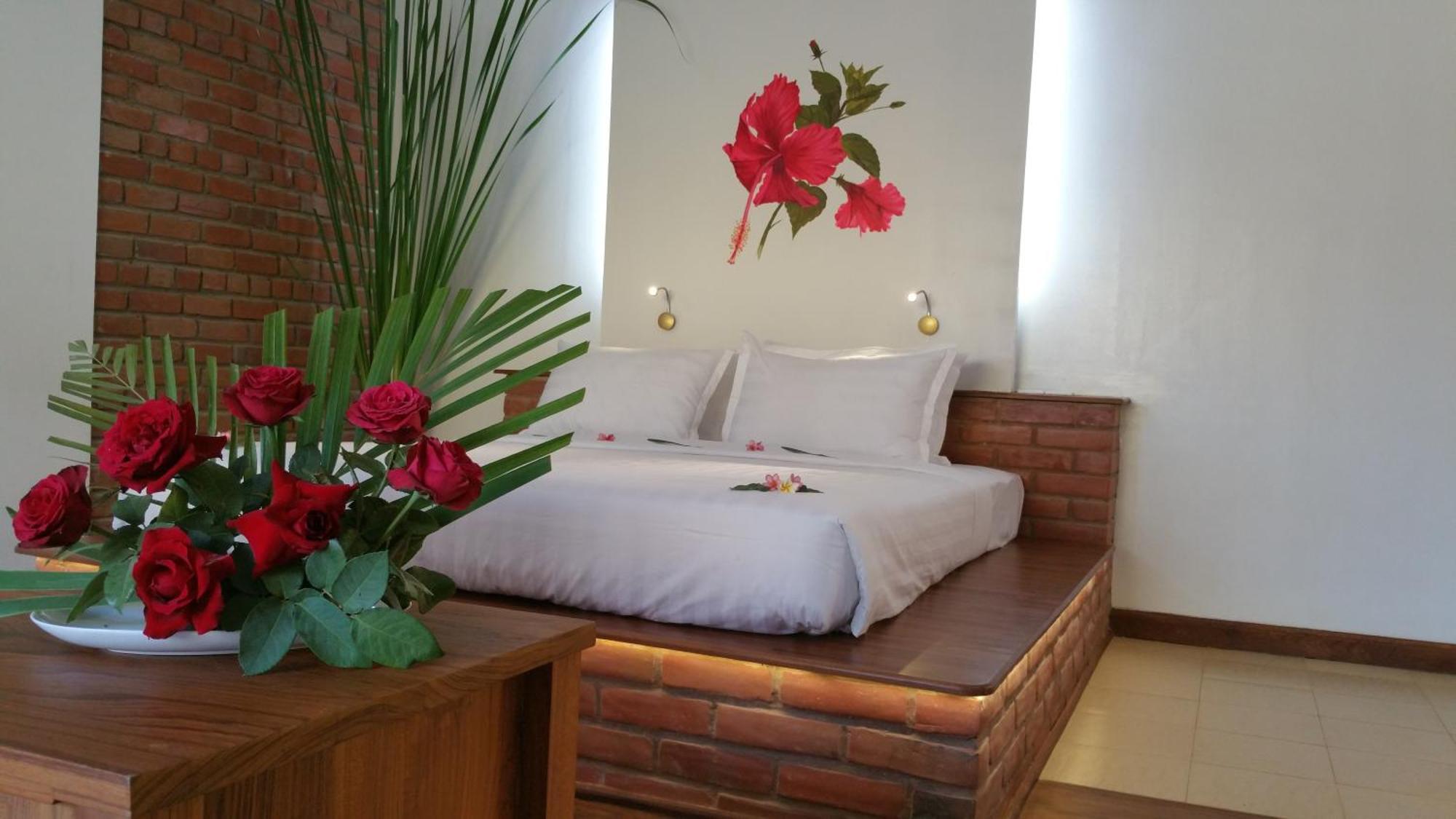 Thanakha Inle Hotel Nyaung Shwe Δωμάτιο φωτογραφία